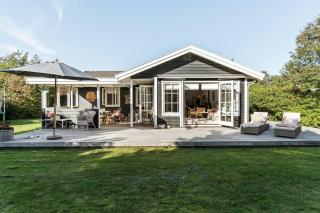 Summer House Life Near Hornbæk Beach - 5