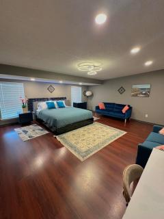 Modern 4BR Jax Pool Oasis Near Beach With Backyard - 8