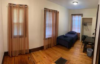 Furnished Private Room 1-4 - Boston - 4