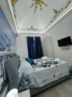 Ice Holiday Apartment - 9