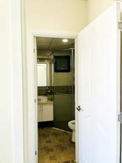 Monarchy Luxury Serviced Apartments - By Charm Homestay Vietnam - Đà Nẵng - 5