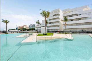 Horus Beach Paradise- Piscina y Gran Terraza con Jardín - Torre del Mar - 9