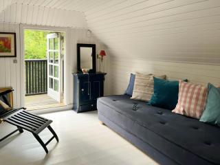 Cozy Thatched House At Høve Beach - 1