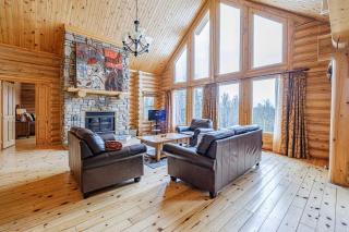 Forest Getaway, Soak in the Spa, Sauna, Fireplace - Mille-Isles - 8