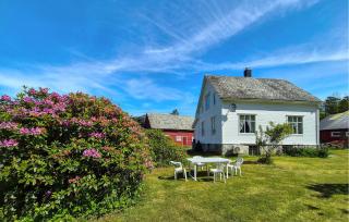 4 Bedroom Stunning Home In Eikelandsosen - Eikelandsosen - 3
