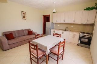 Seaview Holiday - big Apartment - Sarandë - 6