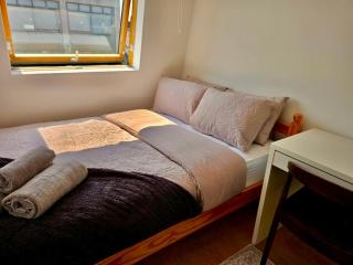 Charming Cambridge Apartment Retreat - Cambridge - 6