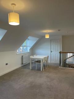 3 Bedroom Duplex, Central Durham - - 1