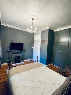 Glamours stylish Victorian apartment near city centre - Edimburgo - 9