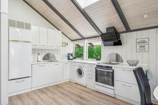 Beautiful Holiday Home With Wildernes Bath Near Ebeltoft - Ebeltoft - 3