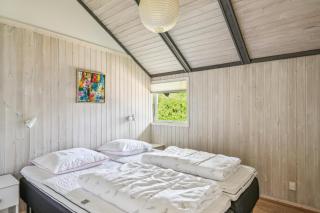 Beautiful Holiday Home With Wildernes Bath Near Ebeltoft - Ebeltoft - 2
