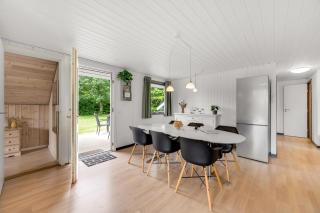 Lovely Holiday Home With Modern Facilities And Fenced Grounds, - Skjern - 2