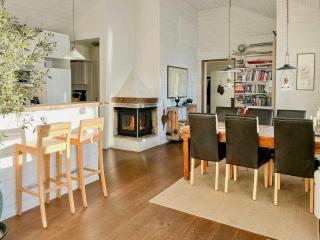 Modern Archipelago Island House With Private Beach - Värmdö - 8