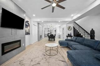 The Hidden Chapter At Peralta Sleeps 14 Private Retreat Urban Escape - Pittsburgh - 0