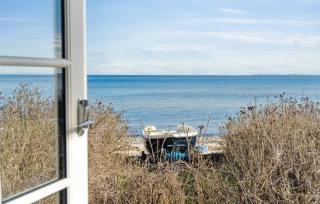 Beachfront Summerhouse With Amazing View And Peace - Hesselager - 4