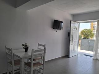Blue Horizon Studio Apartment- Saranda - Saranda - 2