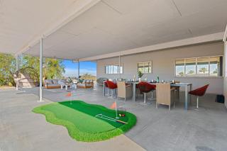 Sky Ranch Noir Luxe Desert Compound with Pool Sauna Stargazing - Sunfair Heights - 3