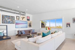 Sky Ranch Noir Luxe Desert Compound with Pool Sauna Stargazing - Sunfair Heights - 8