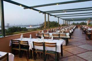 Entire Luxury Apt Near Beach 2 Bedrooms 4 Beds - Karatschi - 9