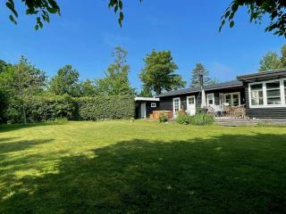 Modernized Holiday Home Near Tisvildeleje Beach - Melby - 1