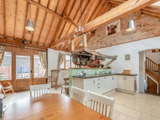 The Chaff House - Arlingham - 3