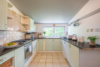 Traditional Highland Cottage Near Loch Ness - Drumnadrochit - 1
