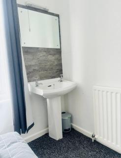 St Joseph's Guest House - Southampton - 8