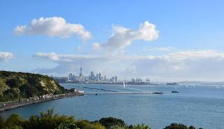 Charming 1-Bedroom Home in Prestigious Orakei - Auckland - 2