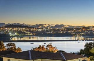 Charming 1-Bedroom Home in Prestigious Orakei - Auckland - 9
