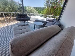 Olive Garden House - 5 min beach, near center - Supetar (San Pietro di Brazza) - 5
