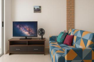 Micro-casa1 pedregal Novo Gama GO prox Valparaiso ideal para trabalho descanso silêncio - 1