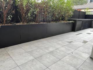 Modern & Spacious 2 Bed 2 Bath Apartment with Parking - Box Hill - 2