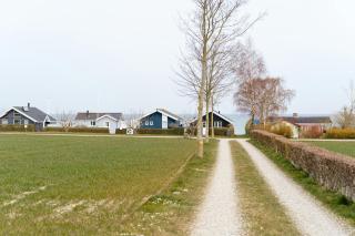 Family-Friendly Idyllic Holiday Home With Sea View - Nyborg - 2