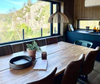 Cozy Cabin With View Over Åvedalsvannet - Moi - 9