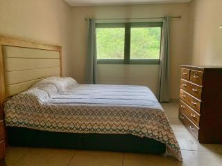 Apartemento nuevo totalmente amueblado en zona muy tranquila y segura 75 m2 con balcon y plaza de aparcamiento - Nemby - 9