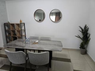 Downtown Cozy Loft - 2