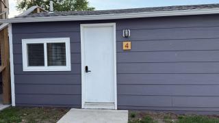 Seasonal Cabin, sleeps 6 - 6