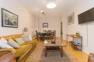 Relax Above the City-Terrace, Views & Comfort - 3