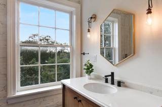 4th Floor Queen Suite Boutique hotel - Savannah - 2