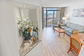 New Remodeled Direct Oceanfront Views Beach Cove - Myrtle Beach - 6