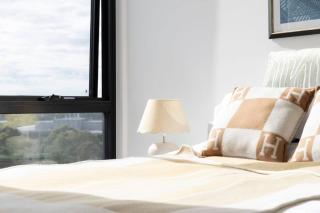Stylish 3 bedrooms with Stunning Views & 3mins to Macquarie Shopping Center - Sidney - 1