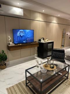 Elite Studio 99 استوديو أنيق بدخول ذكي - Riad - 0