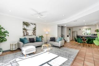 Byron Beachside 2 - 6