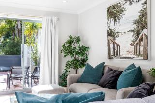 Byron Beachside 2 - 0