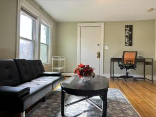 Entire cozy 2b1b home in federal Hill - Providence - 2