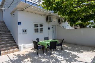 Apartments by the sea Zivogosce - Blato, Makarska - 24667 - Podgora - 1