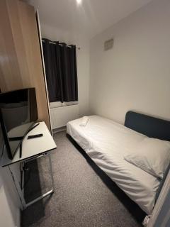 Stylish Private Room in London - Thornton Heath - 3