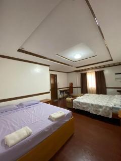 Staycation house near Sky Ranch & Taal Vista Hotel - Kaybagal - 3