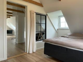 Home With Fjord View In Modern Style - Hjarbæk - 9