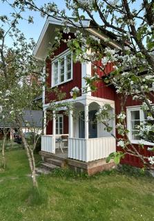 Cottage From 1830 With Sauna And Games Room - Dalstorp - 0